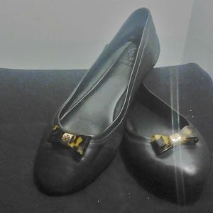 Tory Burch size 11 black leather flats